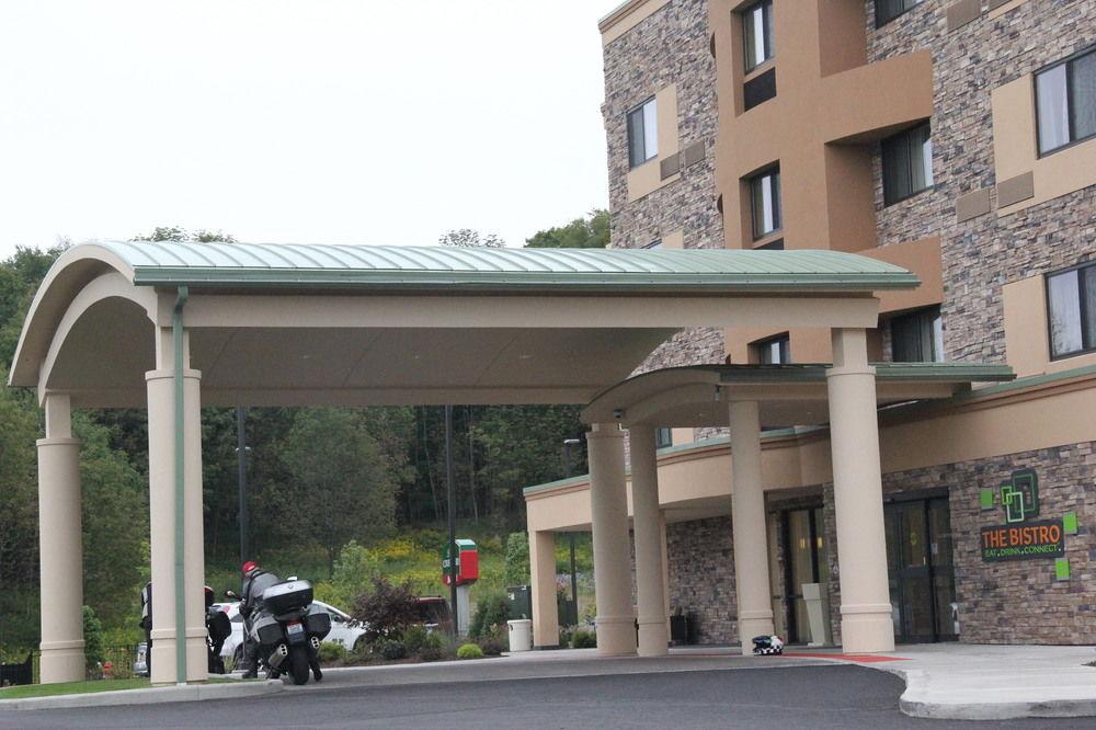 Courtyard By Marriott Oneonta Hotel Bagian luar foto