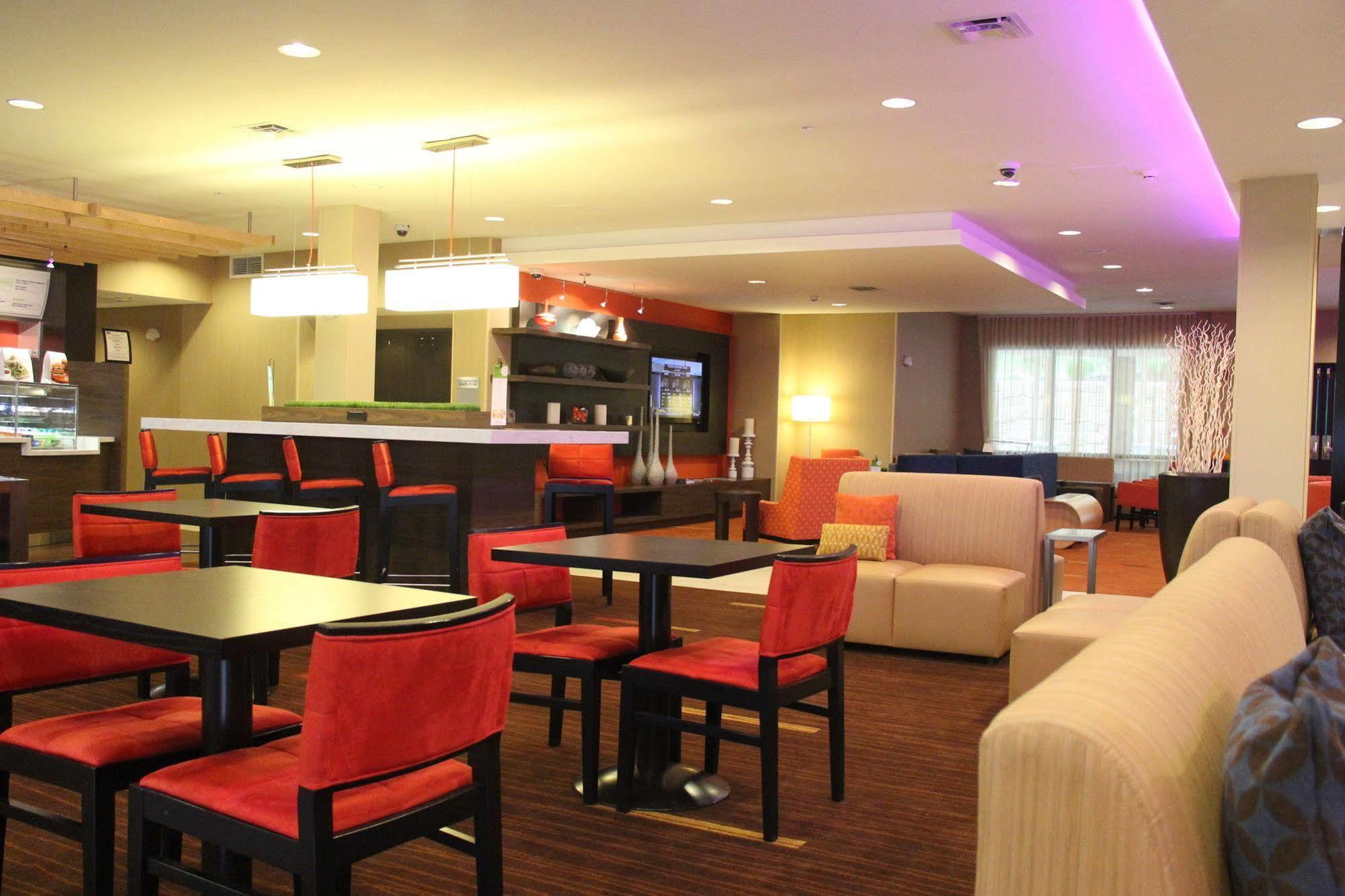 Courtyard By Marriott Oneonta Hotel Bagian luar foto